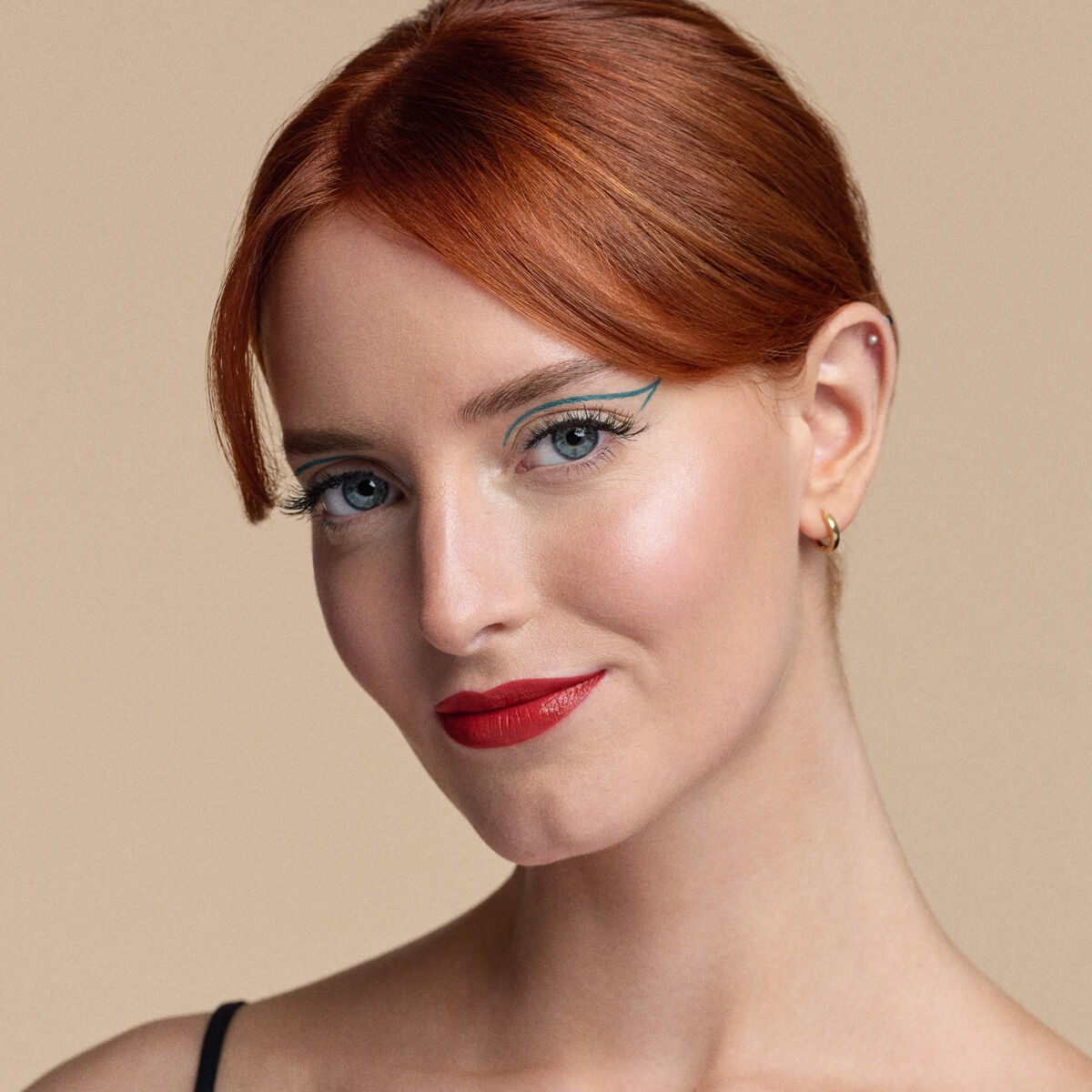 Tekoripset Catrice Faked Everyday Natural 2 Kappaletta (2 osaa)